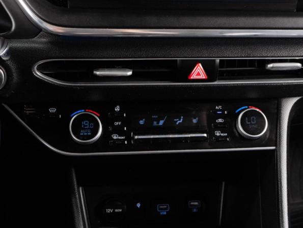 Hyundai Sonata VIII (DN8) с пробегом 2021 года, цена 2 350 000 рублей, 214201 км, седан, Автокод Объявления
