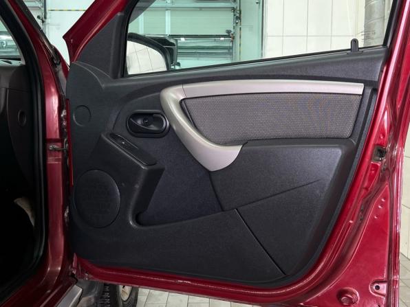 Renault Duster I с пробегом 2014 года, цена 850 000 рублей, 172135 км, внедорожник, Автокод Объявления