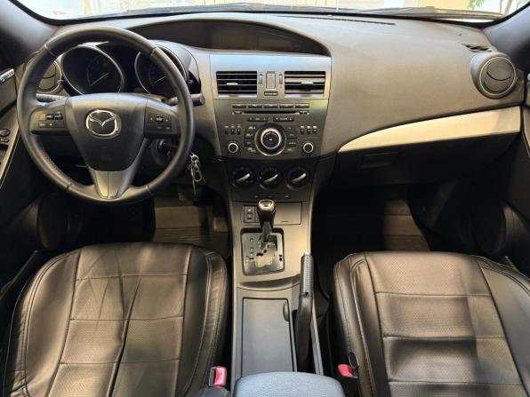 Mazda 3 II (BL) Рестайлинг с пробегом 2013 года, цена 760 000 рублей, 241000 км, седан, Автокод Объявления
