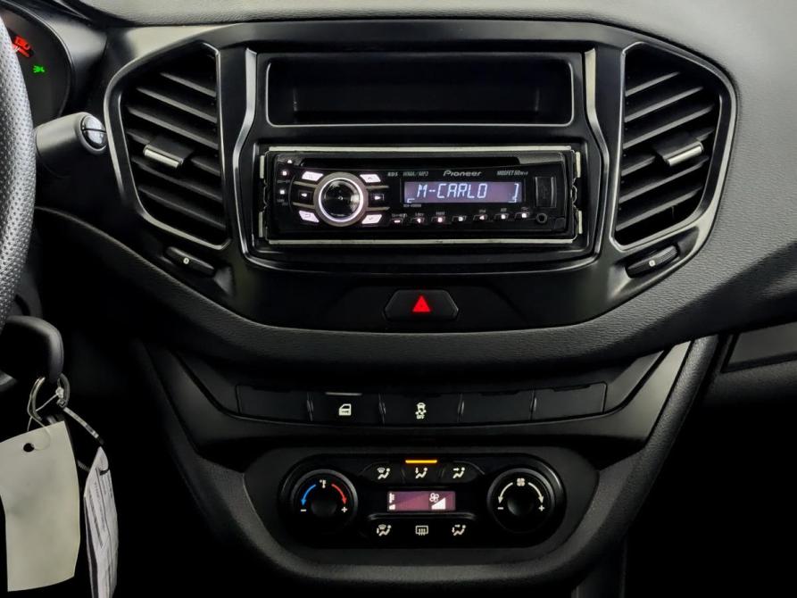 Lada (ВАЗ) Vesta I Москва  - изображение 15