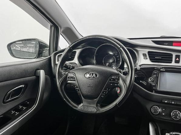Kia Ceed II с пробегом 2015 года, цена 1 153 000 рублей, 140558 км, универсал, Автокод Объявления