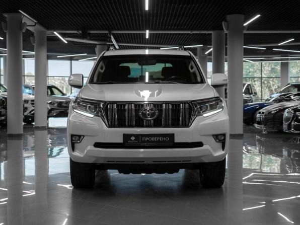 Toyota Land Cruiser Prado 150 Series Рестайлинг 2 с пробегом 2019 года, цена 4 900 000 рублей, 126064 км, внедорожник, Автокод Объявления