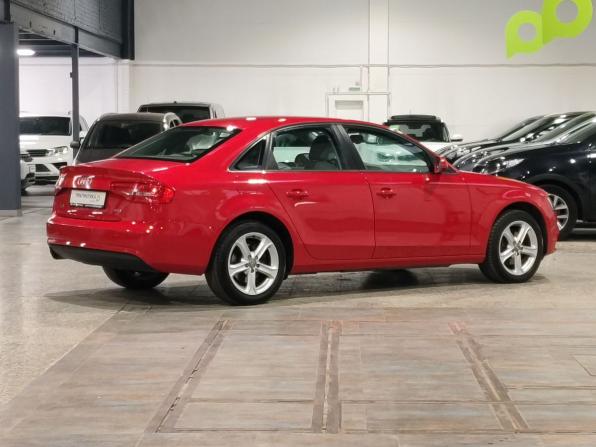 Audi A4 IV (B8) Рестайлинг с пробегом 2014 года, цена 1 330 000 рублей, 113254 км, седан, Автокод Объявления