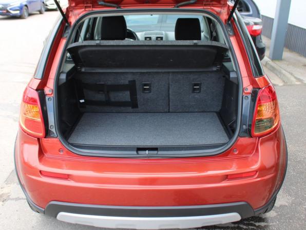 Suzuki SX4 I (Classic) Рестайлинг с пробегом 2010 года, цена 769 000 рублей, 150206 км, хэтчбек, Автокод Объявления
