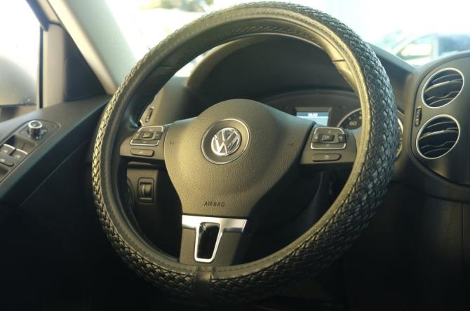 Volkswagen Tiguan I Рестайлинг с пробегом 2013 года, цена 1 729 000 рублей, 157100 км, внедорожник, Автокод Объявления