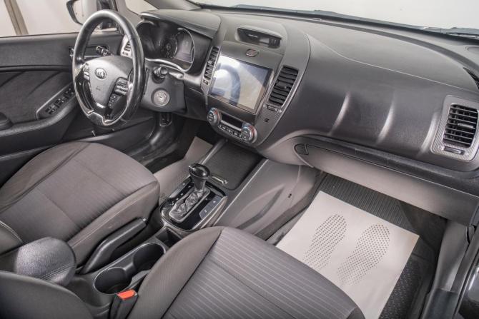 Kia Cerato III Рестайлинг (Classic) с пробегом 2018 года, цена 1 299 000 рублей, 121000 км, седан, Автокод Объявления