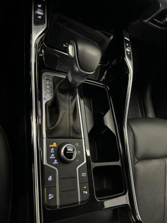Kia Sorento IV с пробегом 2022 года, цена 4 350 000 рублей, 36200 км, внедорожник, Автокод Объявления