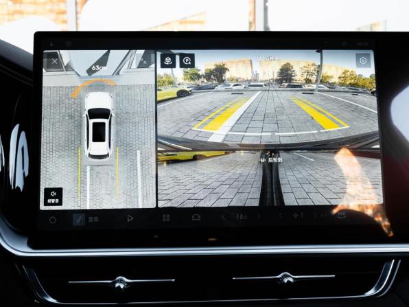 Geely Monjaro I Рестайлинг 2 с пробегом 2025 года, цена 4 103 777 рублей, 50 км, внедорожник, Автокод Объявления