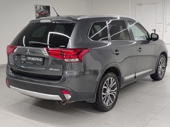 Mitsubishi Outlander III Рестайлинг 2 с пробегом 2016 года, цена 2 000 000 рублей, 178840 км, внедорожник, Автокод Объявления