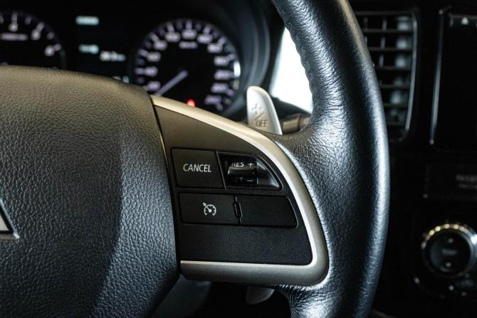 Mitsubishi Outlander III с пробегом 2012 года, цена 1 350 000 рублей, 193256 км, внедорожник, Автокод Объявления
