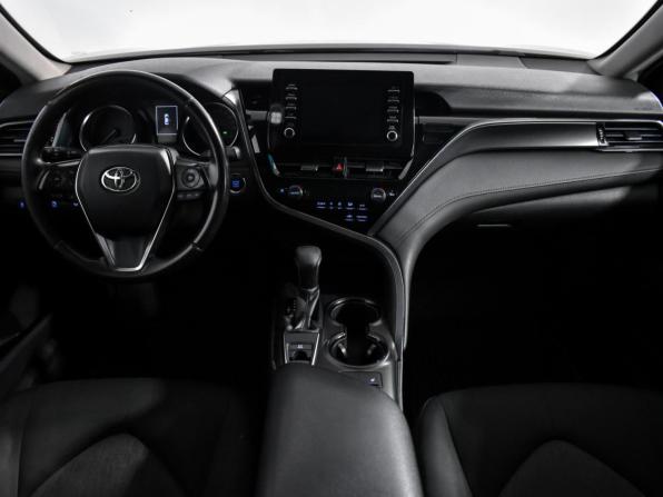 Toyota Camry VIII (XV70) Рестайлинг с пробегом 2021 года, цена 1 967 900 рублей, 143059 км, седан, Автокод Объявления