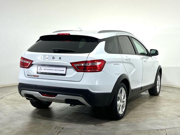 Lada (ВАЗ) Vesta I с пробегом 2021 года, цена 1 268 000 рублей, 57014 км, универсал, Автокод Объявления