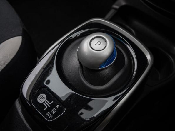 Nissan Note II Рестайлинг с пробегом 2019 года, цена 1 600 000 рублей, 112432 км, хэтчбек, Автокод Объявления