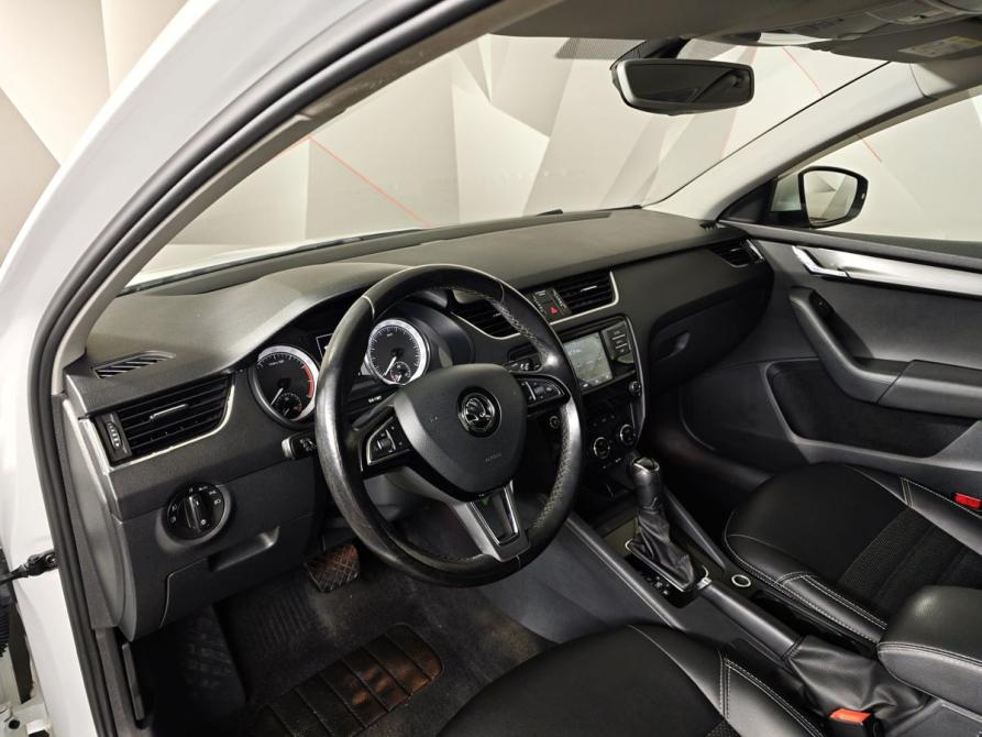 Skoda Octavia III (A7) Рестайлинг Москва  - изображение 19