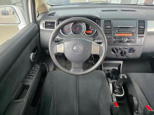Nissan Tiida I с пробегом 2011 года, цена 589 000 рублей, 245000 км, хэтчбек, Автокод Объявления