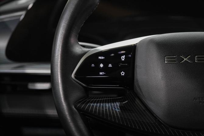 Exeed TXL I Рестайлинг 2 с пробегом 2023 года, цена 2 799 000 рублей, 29000 км, внедорожник, Автокод Объявления