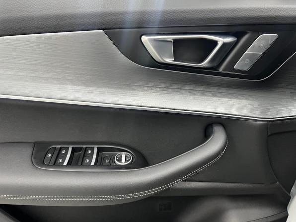 Chery Tiggo 7 Pro Max I с пробегом 2023 года, цена 2 099 000 рублей, 5050 км, внедорожник, Автокод Объявления