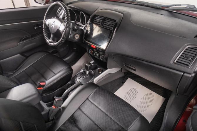 Mitsubishi ASX I с пробегом 2010 года, цена 1 239 000 рублей, 316000 км, внедорожник, Автокод Объявления
