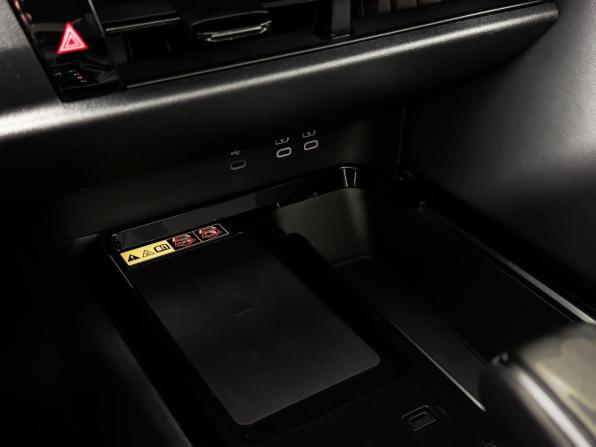 Toyota Camry IX (XV80) China Market с пробегом 2024 года, цена 3 800 000 рублей, 23671 км, седан, Автокод Объявления