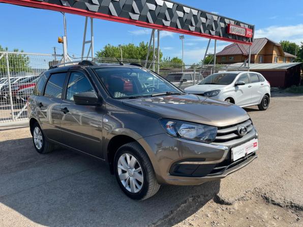 Lada (ВАЗ) Granta I Рестайлинг с пробегом 2021 года, цена 753 424 рубля, 72276 км, универсал, Автокод Объявления