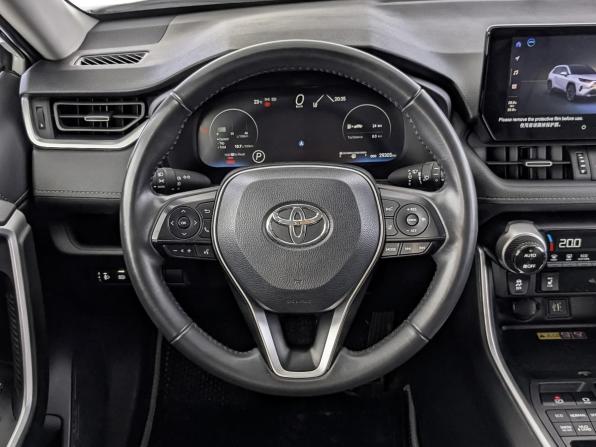Toyota RAV4 V (XA50) с пробегом 2024 года, цена 3 830 000 рублей, 29296 км, внедорожник, Автокод Объявления
