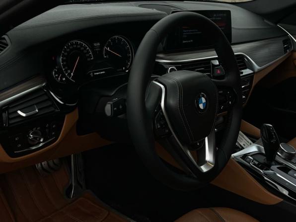 BMW 5 серии VII (G30/G31/G38) с пробегом 2017 года, цена 2 340 000 рублей, 260000 км, седан, Автокод Объявления