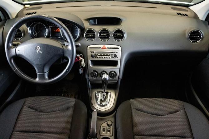 Peugeot 408 I с пробегом 2014 года, цена 600 000 рублей, 128180 км, седан, Автокод Объявления