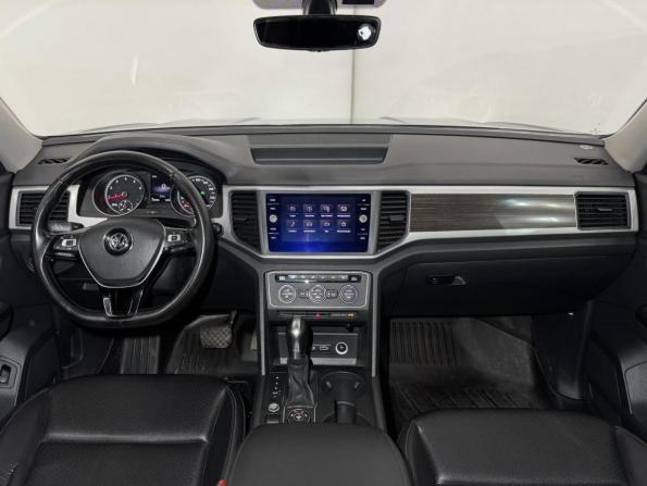 Volkswagen Teramont I с пробегом 2018 года, цена 3 649 000 рублей, 125056 км, внедорожник, Автокод Объявления