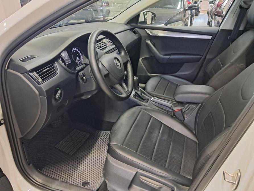 Skoda Octavia III (A7) Рестайлинг Набережные Челны  - изображение 20
