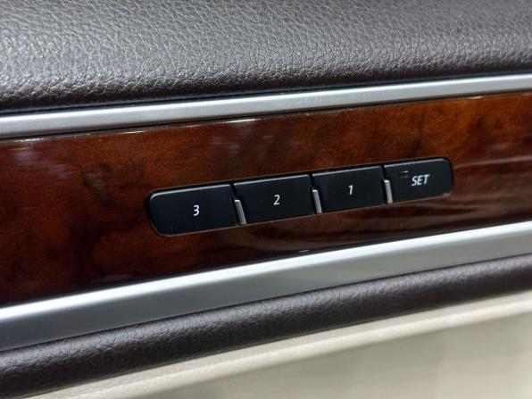 Volkswagen Touareg II Рестайлинг с пробегом 2015 года, цена 1 985 000 рублей, 319173 км, внедорожник, Автокод Объявления
