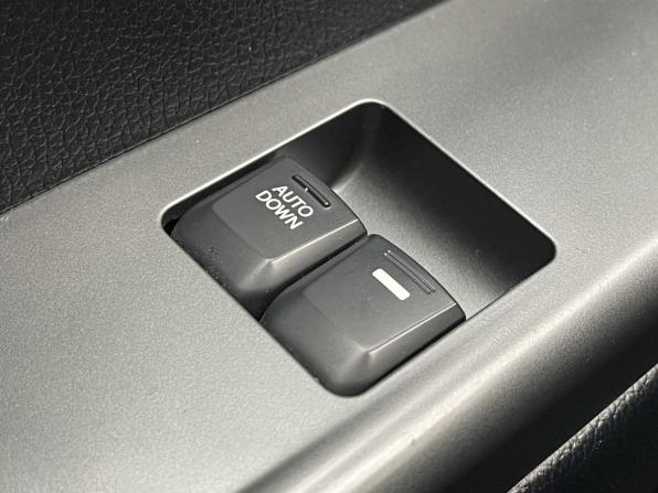 Kia Rio III Рестайлинг с пробегом 2017 года, цена 1 177 000 рублей, 57729 км, хэтчбек, Автокод Объявления