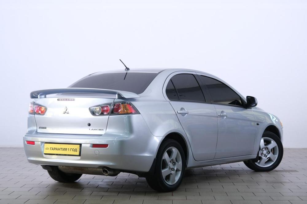Mitsubishi Lancer X Омск  - изображение 7