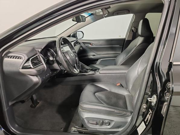 Toyota Camry VIII (XV70) с пробегом 2021 года, цена 2 199 000 рублей, 147184 км, седан, Автокод Объявления