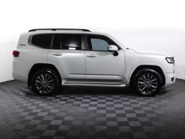 Toyota Land Cruiser 300 Series с пробегом 2021 года, цена 8 898 000 рублей, 109143 км, внедорожник, Автокод Объявления