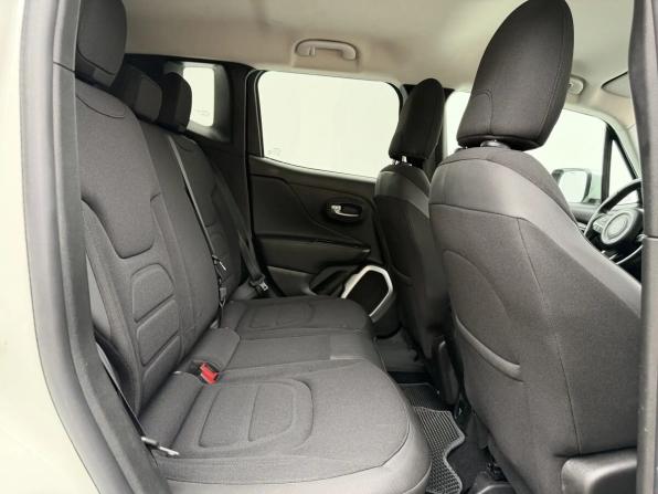 Jeep Renegade I с пробегом 2015 года, цена 1 752 750 рублей, 115289 км, внедорожник, Автокод Объявления