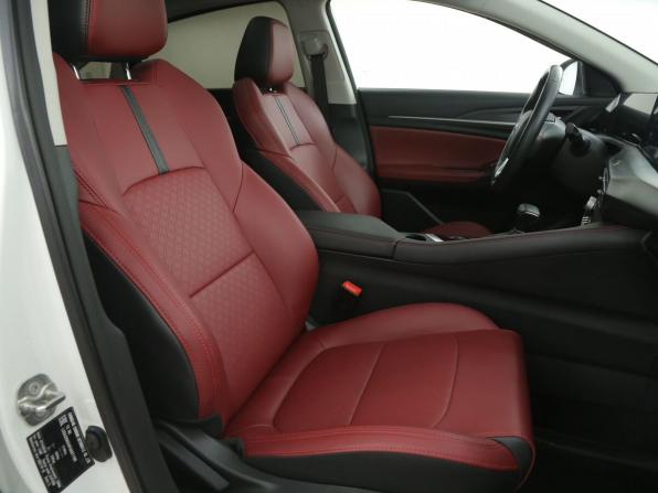 Changan Eado Plus с пробегом 2023 года, цена 1 554 000 рублей, 12700 км, седан, Автокод Объявления