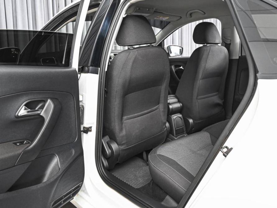 Volkswagen Polo V Рестайлинг Ставрополь  - изображение 11