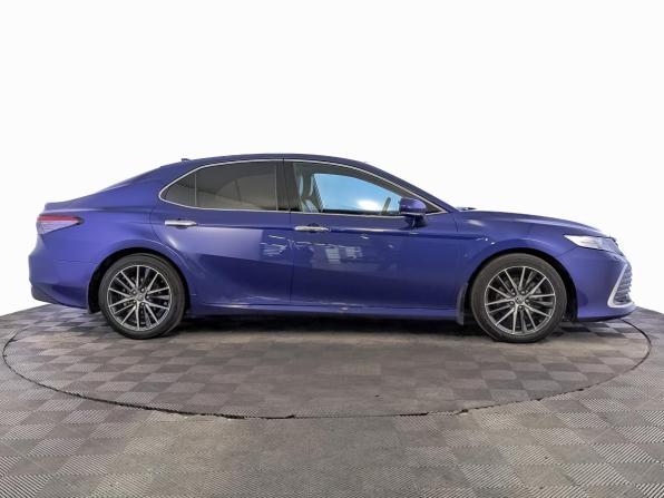 Toyota Camry VIII (XV70) Рестайлинг с пробегом 2021 года, цена 3 450 000 рублей, 67250 км, седан, Автокод Объявления