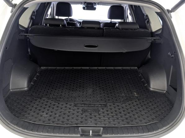 Hyundai Santa Fe IV Рестайлинг с пробегом 2021 года, цена 4 400 000 рублей, 46642 км, внедорожник, Автокод Объявления