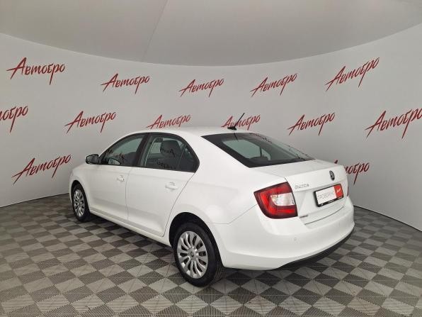 Skoda Rapid I Рестайлинг с пробегом 2019 года, цена 1 279 000 рублей, 67063 км, лифтбек, Автокод Объявления
