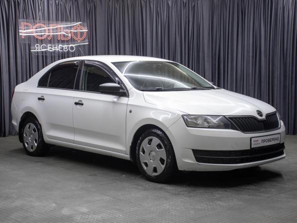 Skoda Rapid I с пробегом 2014 года, цена 529 000 рублей, 279000 км, лифтбек, Автокод Объявления