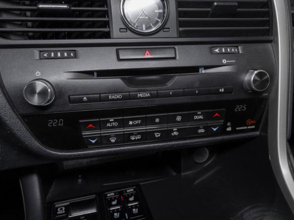 Lexus RX IV с пробегом 2018 года, цена 3 800 000 рублей, 140044 км, внедорожник, Автокод Объявления