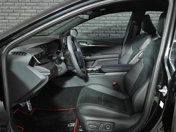 Toyota Camry IX (XV80) China Market с пробегом 2025 года, цена 4 120 000 рублей, 95 км, седан, Автокод Объявления