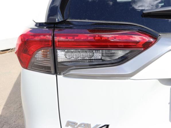 Toyota RAV4 V (XA50) с пробегом 2022 года, цена 4 200 000 рублей, 3901 км, внедорожник, Автокод Объявления