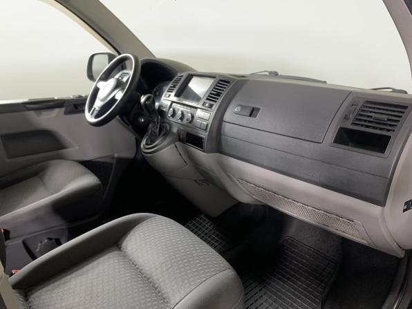 Volkswagen Caravelle T5 Рестайлинг с пробегом 2011 года, цена 1 528 000 рублей, 290000 км, минивэн, Автокод Объявления