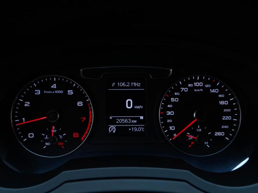 Audi Q3 I (8U) Рестайлинг Москва  - изображение 21