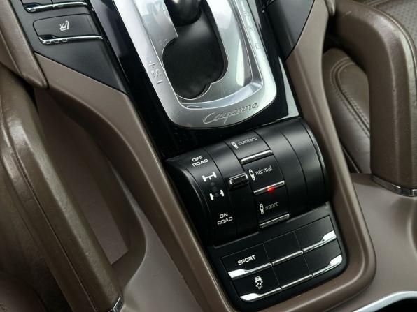Porsche Cayenne II (958) с пробегом 2014 года, цена 2 699 000 рублей, 205641 км, внедорожник, Автокод Объявления