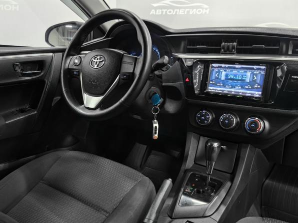 Toyota Corolla XI (E160 E170 E180) с пробегом 2013 года, цена 1 280 000 рублей, 288000 км, седан, Автокод Объявления