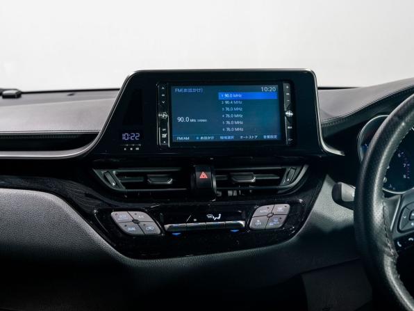 Toyota C-HR I Рестайлинг с пробегом 2019 года, цена 1 900 000 рублей, 49552 км, внедорожник, Автокод Объявления