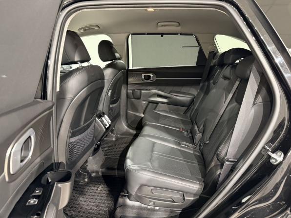Kia Sorento IV с пробегом 2021 года, цена 4 099 000 рублей, 81928 км, внедорожник, Автокод Объявления